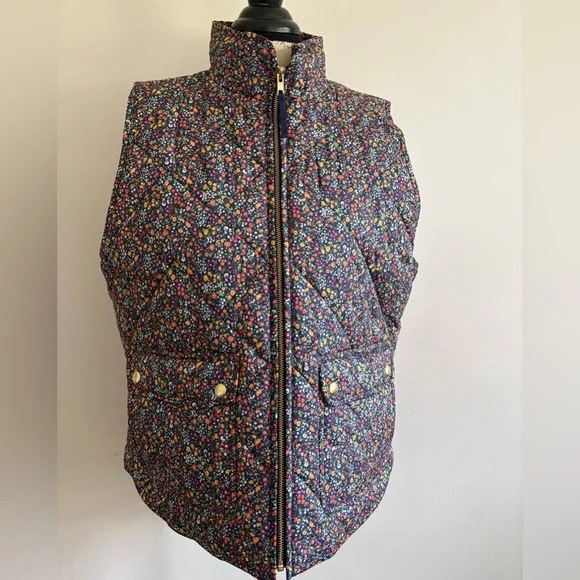 J. Crew Floral Vest - Picture 1 of 4